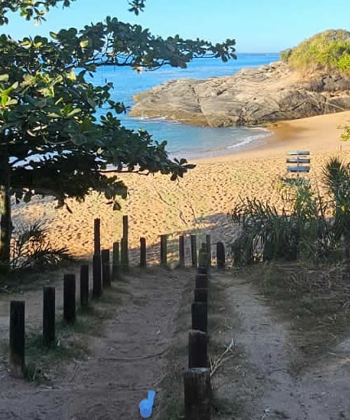 Praia das Areias Negras